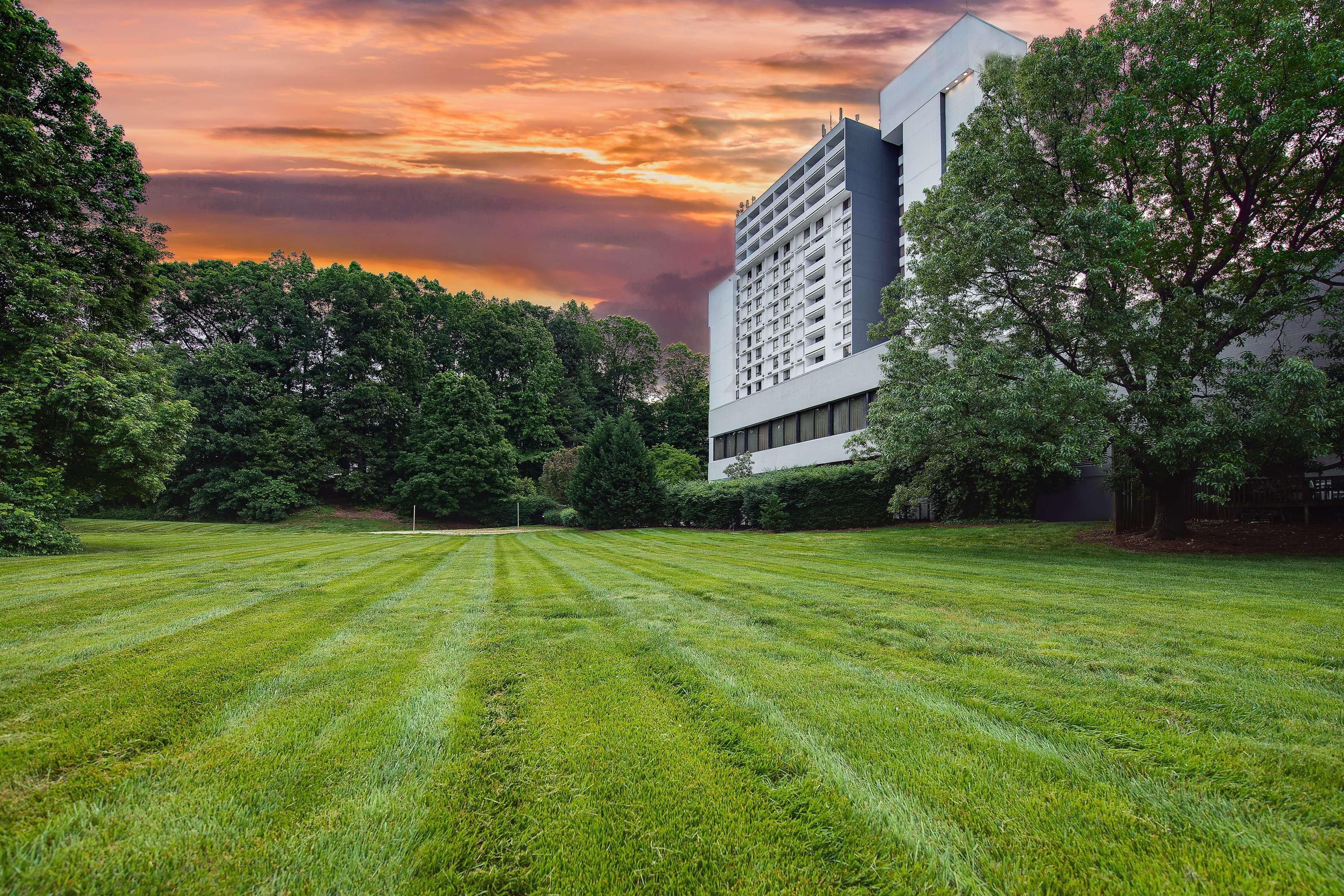 Sonesta Charlotte Executive Park Hotel Exterior foto